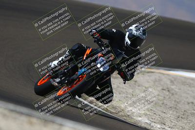 media/Sep-21-2025-TrackDaz (Sun) [[277c75b276]]/A Group/12pm (Turn 2)/